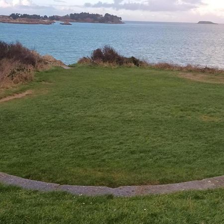 La Ville Es Colins Beaussais Sur Mer 外观 照片